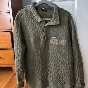 Men’s Patagonia quilted top